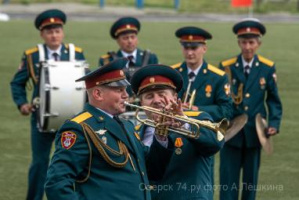 Уникальный фестиваль плац-концертов прошел  в День города в Кыштыме.